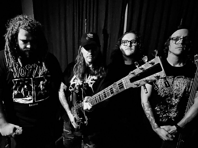 LEAKER release debut 11 track album HAPPYHOUR