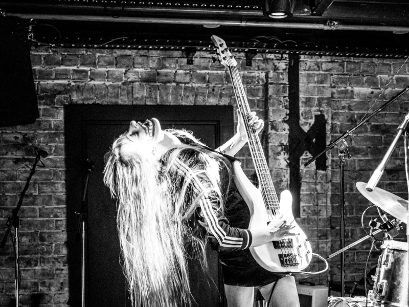 smallways. drop second single WHAT I'M DOIN'